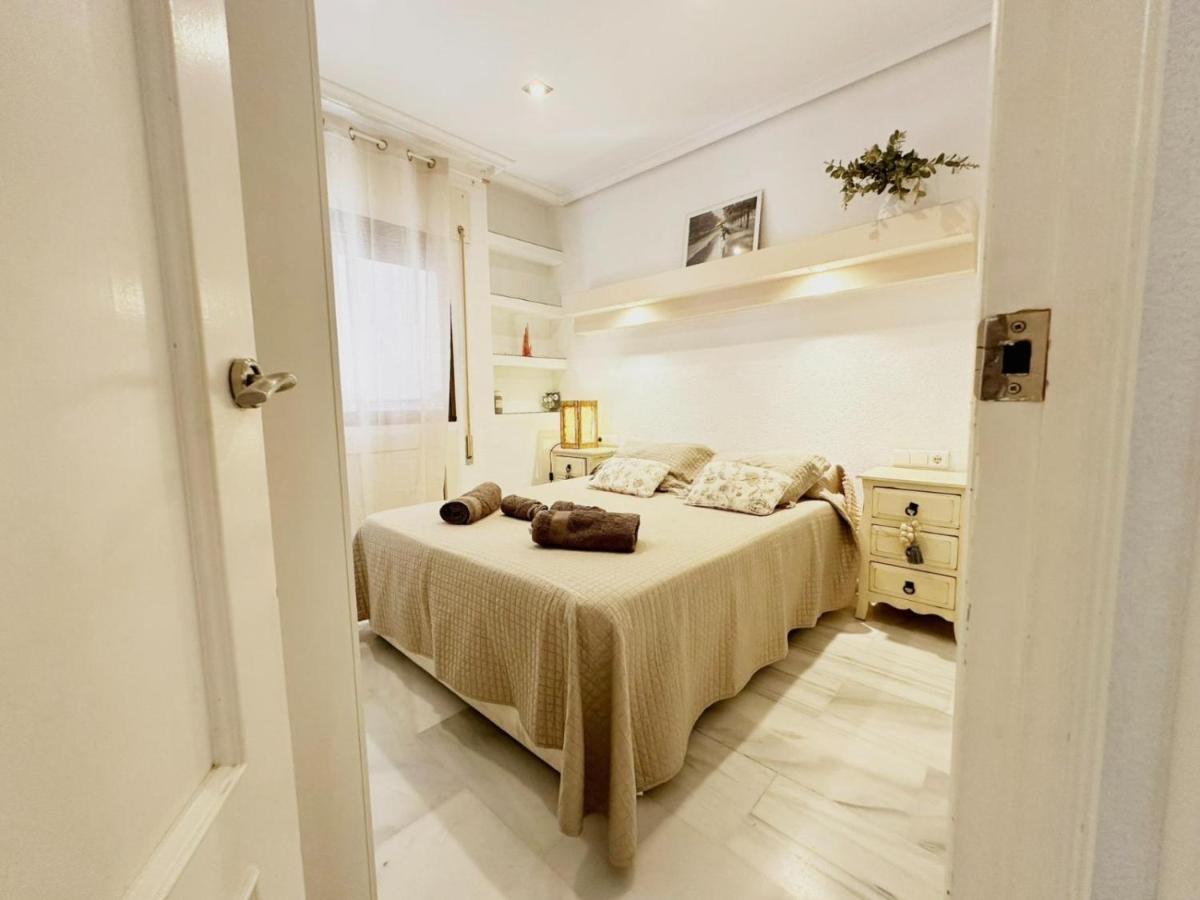 Apartamento Jardines De Colon Cordoba Exterior photo
